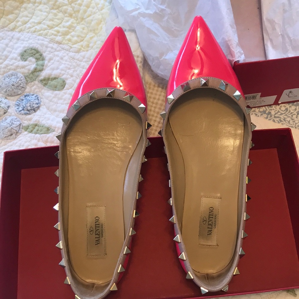 Valentino flats